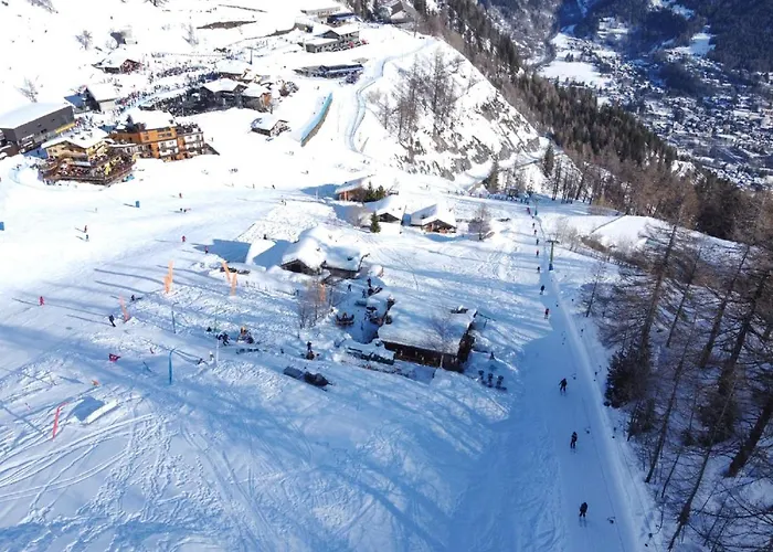 Universo-2 By Interhome