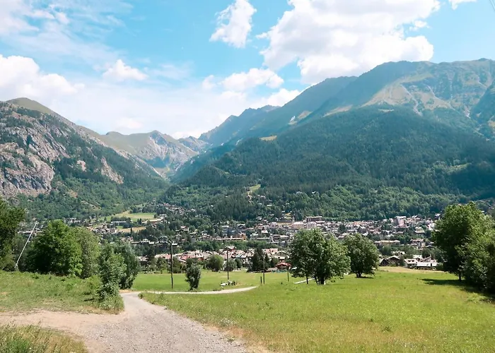 Universo-2 By Interhome *